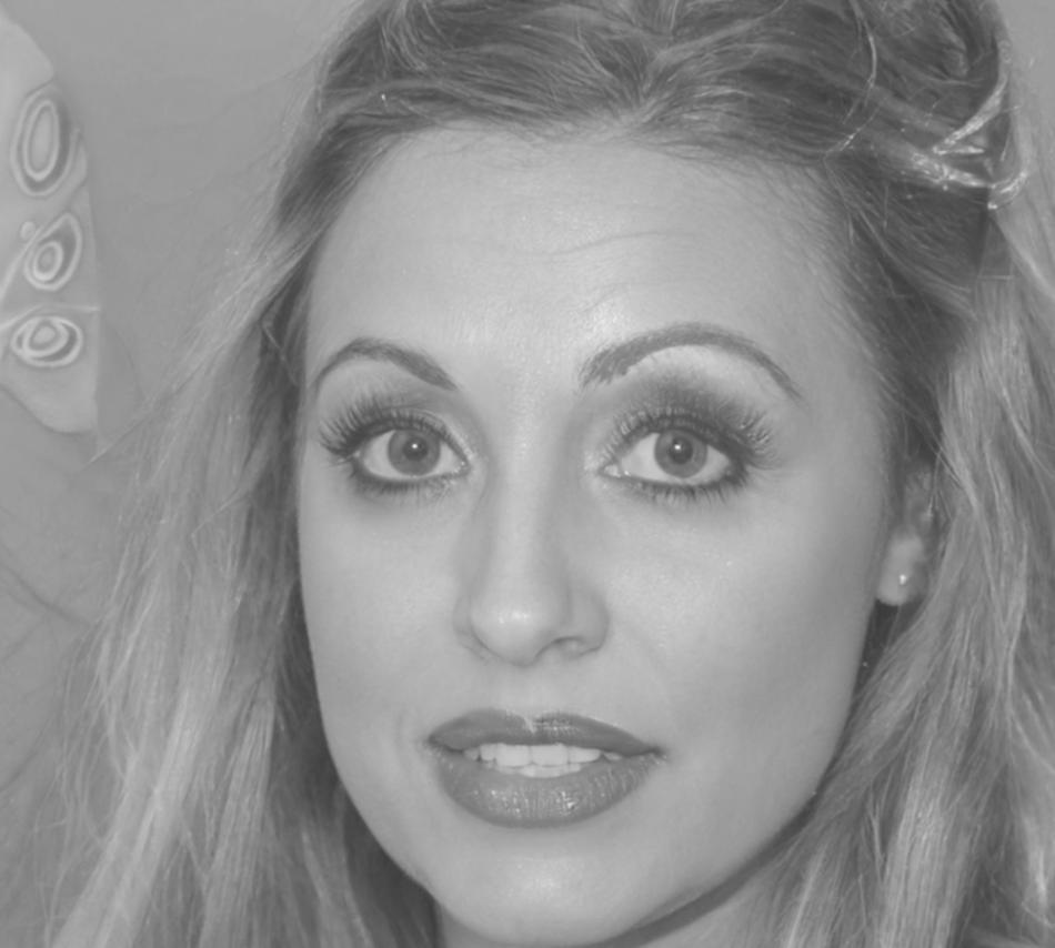 Portrait von Sarah Hoffmann, Spezialistin für Altersvorsorge